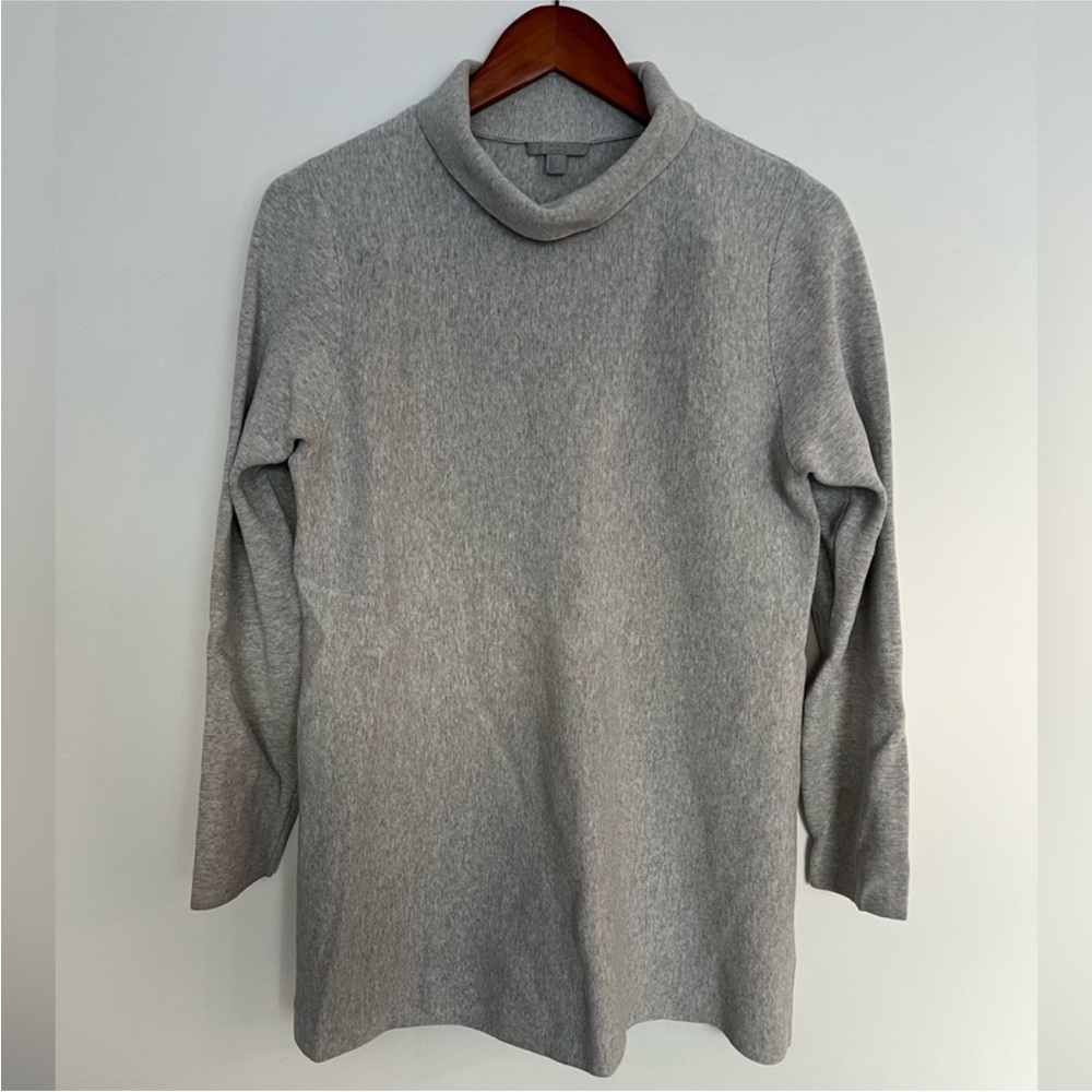 COS Gray Turtleneck Sweater Loose Fit
100% cotton Size S